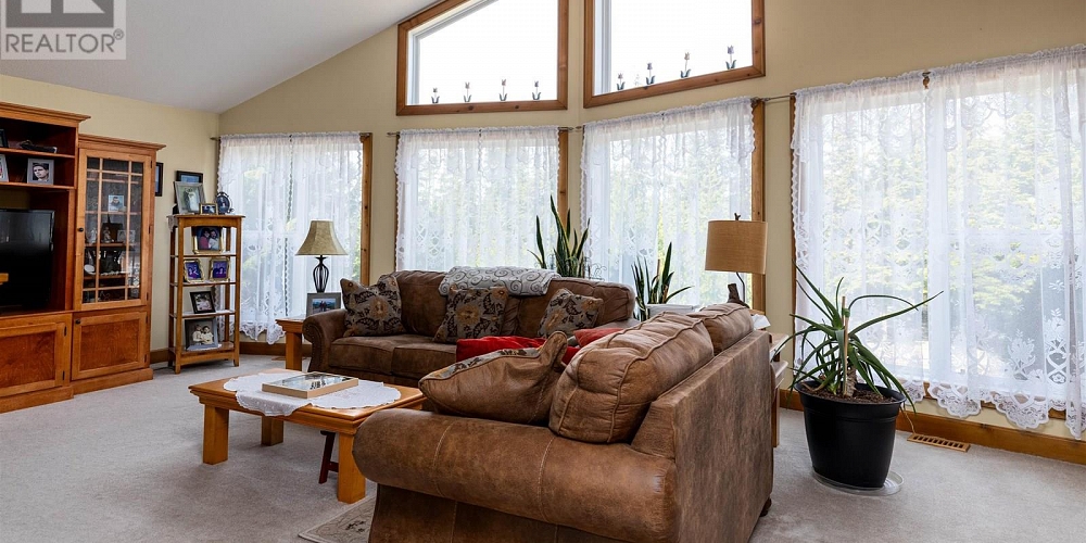 3009 SOLOMON WAY Terrace Photo 6 3009 SOLOMON WAY Terrace Photo 6